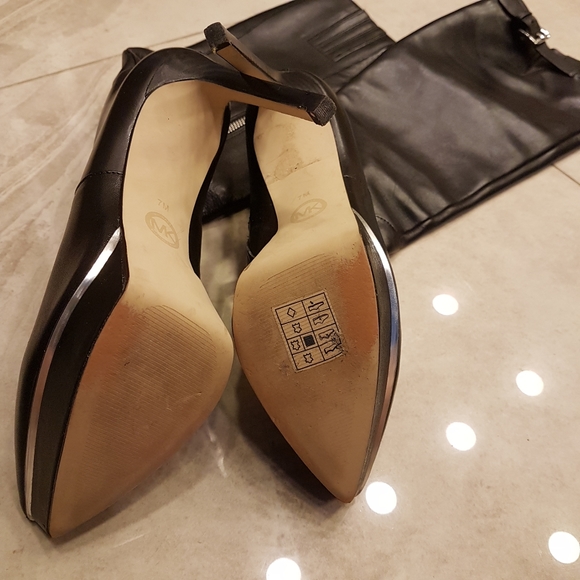 Michael Kors boots 7M - Picture 3 of 16
